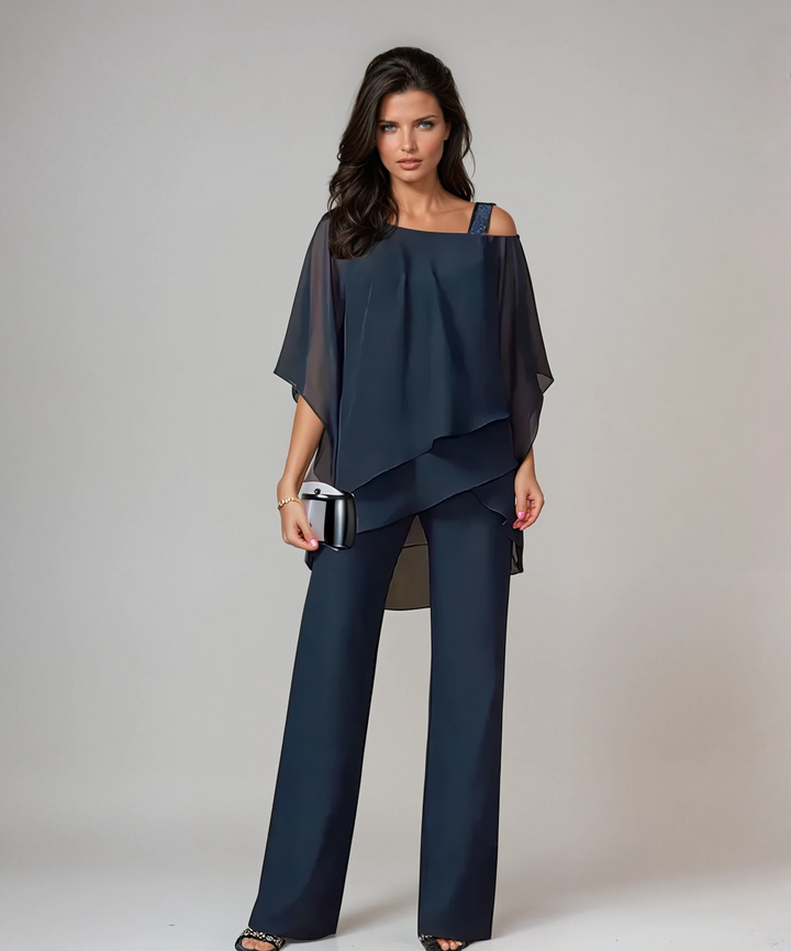 Elena – Completo Due Pezzi con Design a Strati